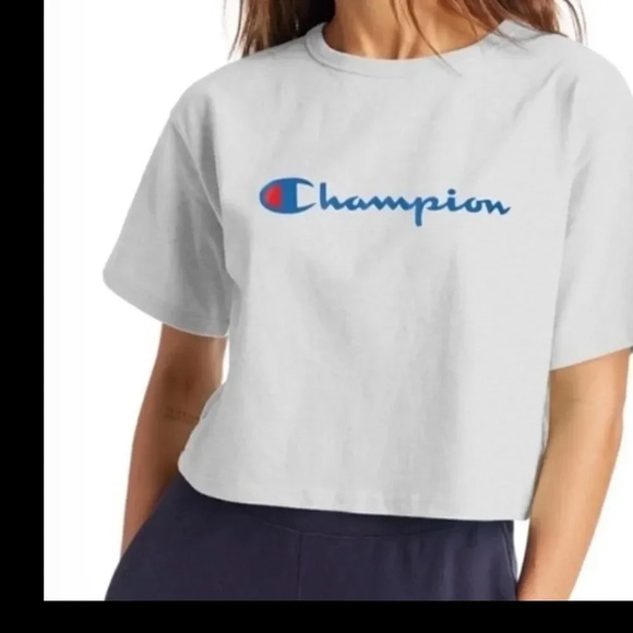 NWOT WOMENS CHAMPION SCRIPT
LOGO CROPPED TEE GRAY SIZE LARGE - Picture 3 of 5